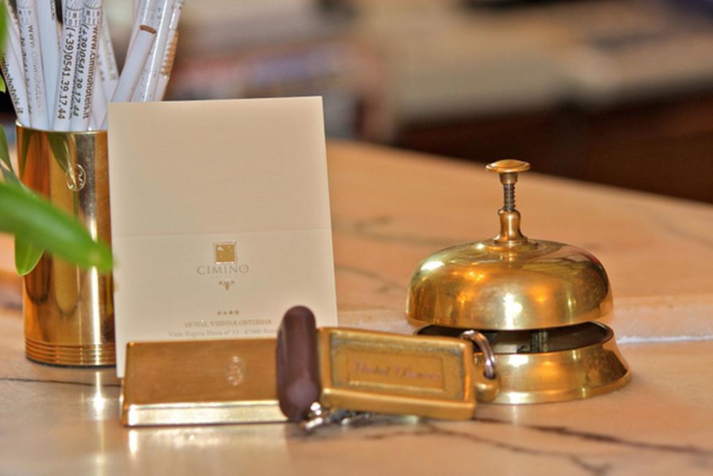 Hotel Britannia Rimini Marina Centro Bagian luar foto